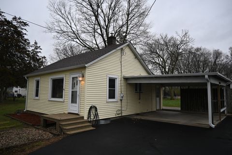Tiny photo for 185 W Southmor Road, Morris, IL 60450 (MLS # 12597933)