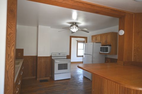 Tiny photo for 185 W Southmor Road, Morris, IL 60450 (MLS # 12597933)