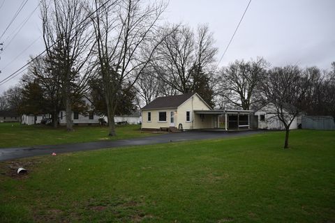 Tiny photo for 185 W Southmor Road, Morris, IL 60450 (MLS # 12597933)