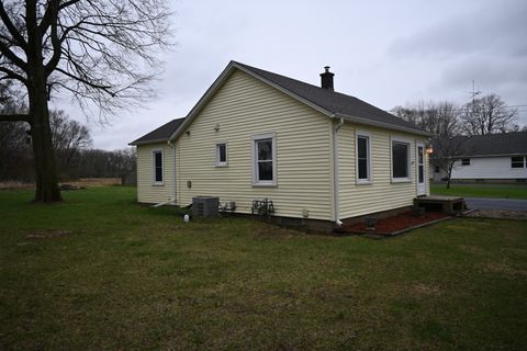 Tiny photo for 185 W Southmor Road, Morris, IL 60450 (MLS # 12597933)