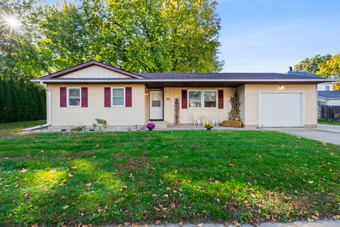 Photo of 715 2nd Avenue, De Witt, IA 52742 (MLS # 12795411)