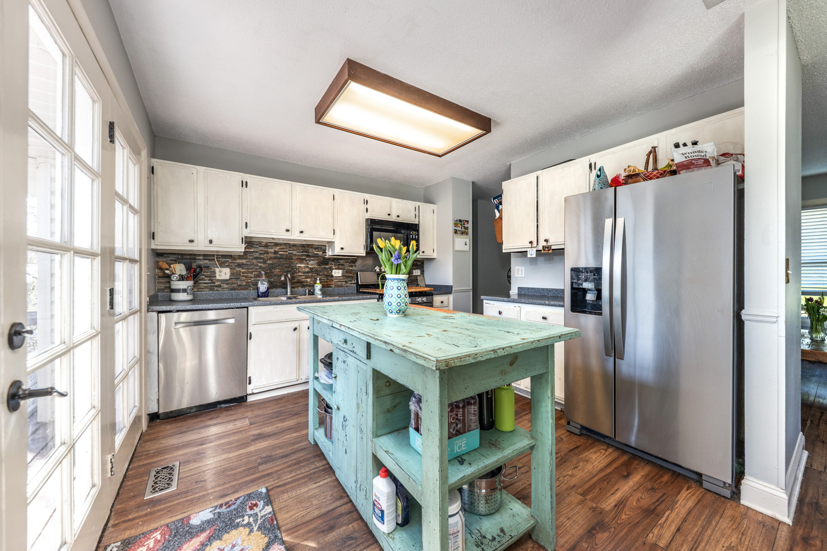 128 S BIRCHWOOD Drive