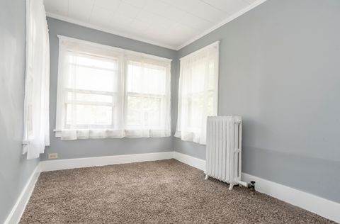 Tiny photo for 24 N Madison Avenue #2, La Grange, IL 60525 (MLS # 12514127)