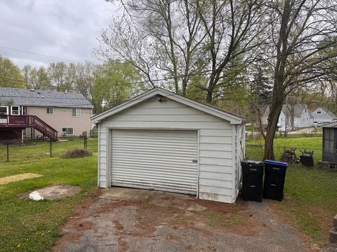 Tiny photo for 7506 Algonquin Road, Wonder Lake, IL 60097 (MLS # 12631153)