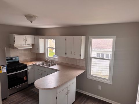 Tiny photo for 7506 Algonquin Road, Wonder Lake, IL 60097 (MLS # 12631153)