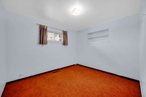 Tiny photo for 17913 Oakwood Avenue, Lansing, IL 60438 (MLS # 12480441)