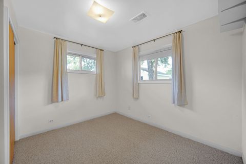 Tiny photo for 17913 Oakwood Avenue, Lansing, IL 60438 (MLS # 12480441)