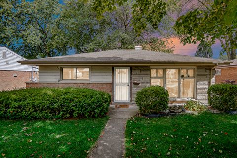 Photo of 17913 Oakwood Avenue, Lansing, IL 60438 (MLS # 12480441)