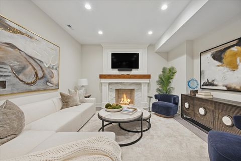 Tiny photo for Hinsdale, IL 60521 (MLS # 12506954)