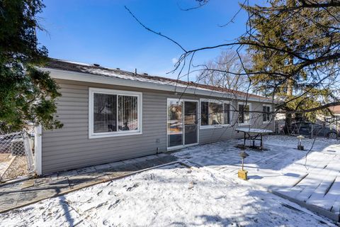 Tiny photo for 5615 Star Drive, Hanover Park, IL 60133 (MLS # 12551071)