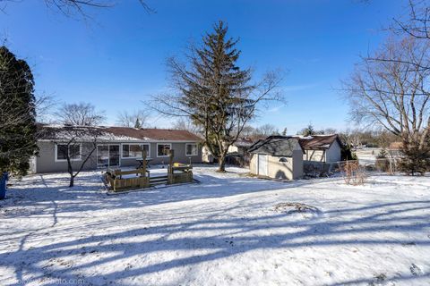 Tiny photo for 5615 Star Drive, Hanover Park, IL 60133 (MLS # 12551071)