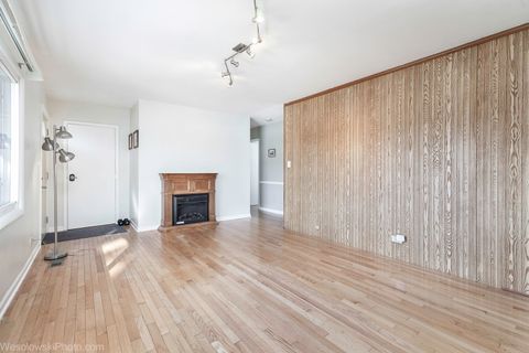 Tiny photo for 5615 Star Drive, Hanover Park, IL 60133 (MLS # 12551071)