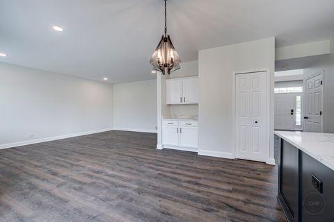 Tiny photo for 12948 Parterre Place, Plainfield, IL 60585 (MLS # 12634020)