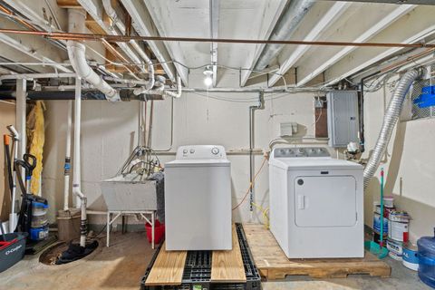 Tiny photo for 1578 Woodland Avenue #D, Des Plaines, IL 60016 (MLS # 12487267)