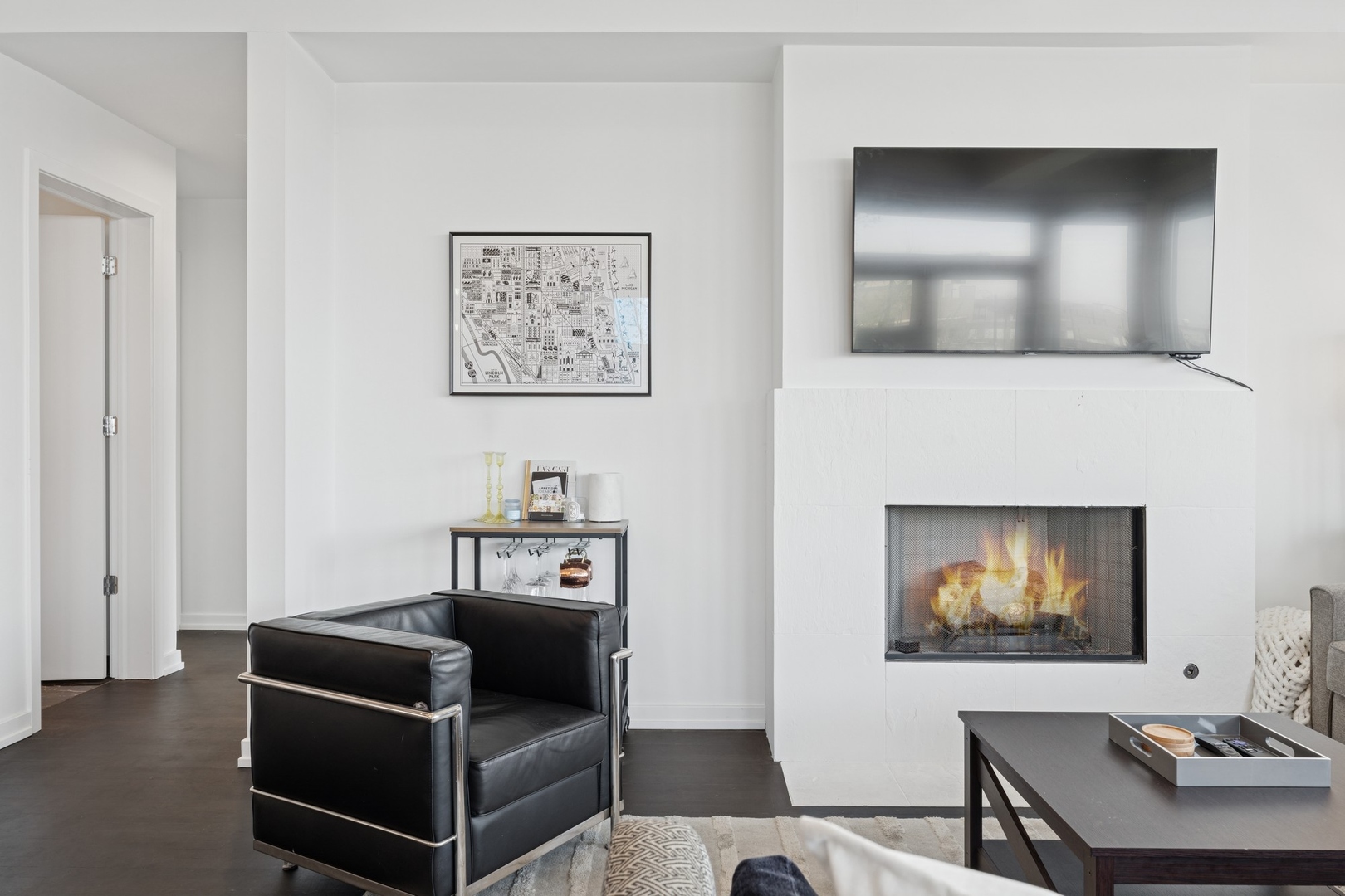 2303 N Bosworth Avenue 3A