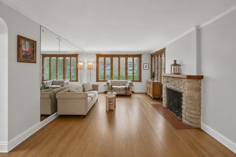 Tiny photo for 10505 S Leavitt Street, Chicago, IL 60643 (MLS # 12735377)