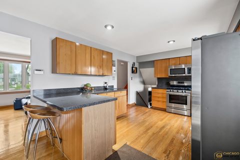 Tiny photo for 500 S Princeton Avenue, Itasca, IL 60143 (MLS # 12451186)