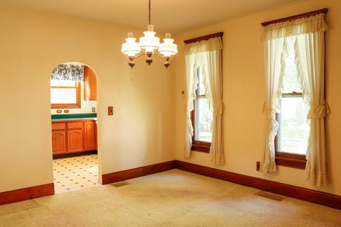 Tiny photo for 303 S Grape Street, Morrison, IL 61270 (MLS # 12454938)