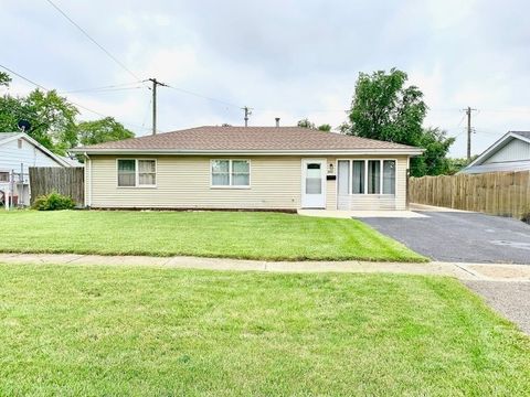Photo of 203 Macgregor Road, Lockport, IL 60441 (MLS # 12624061)