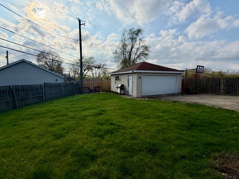 Tiny photo for 203 Macgregor Road, Lockport, IL 60441 (MLS # 12624061)