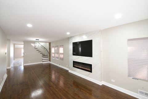 Tiny photo for 411 N Leamington Avenue, Chicago, IL 60644 (MLS # 12518689)