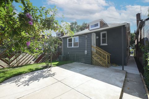 Tiny photo for 411 N Leamington Avenue, Chicago, IL 60644 (MLS # 12518689)