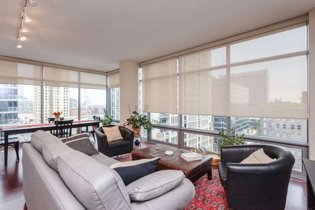 100 E 14TH Street 906