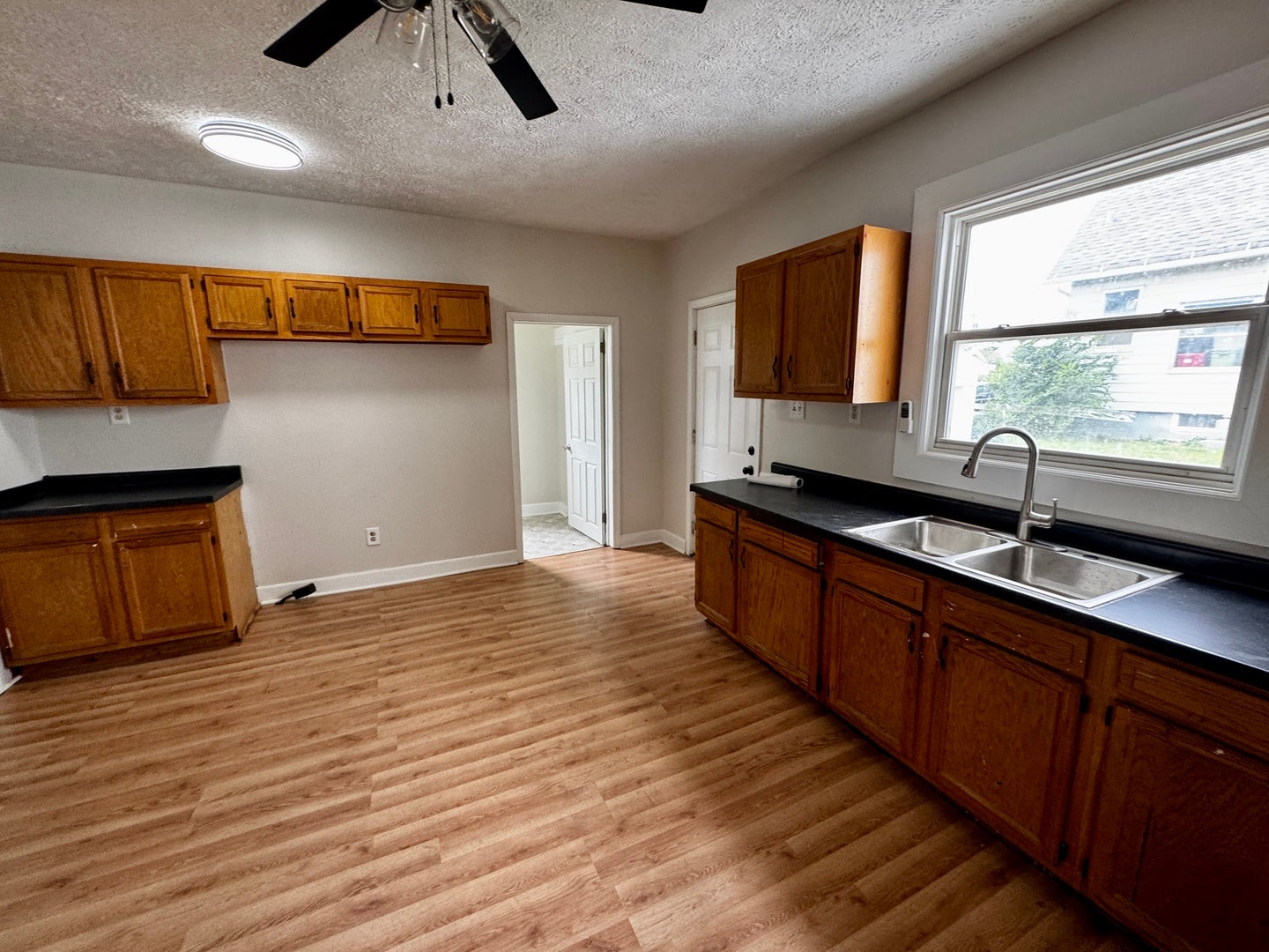 1422-1426 5th Street