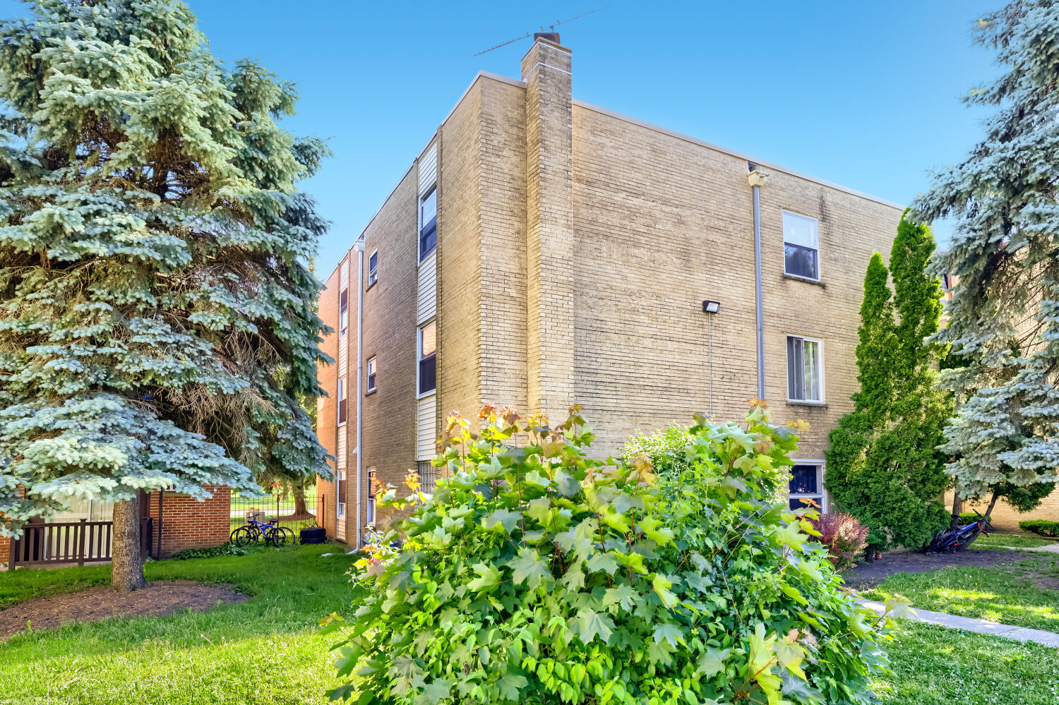 655 Piper Lane