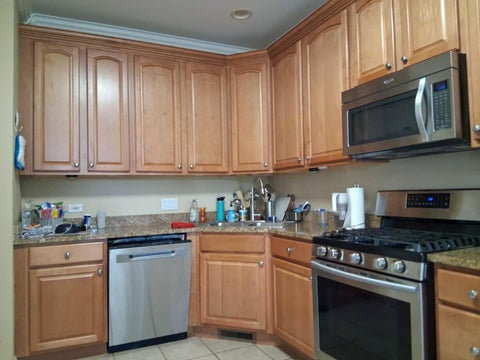 Tiny photo for 449 N Bay Tree Circle, Vernon Hills, IL 60061 (MLS # 12729644)