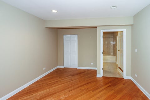 Tiny photo for 449 N Bay Tree Circle, Vernon Hills, IL 60061 (MLS # 12729644)