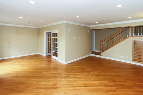 Tiny photo for 449 N Bay Tree Circle, Vernon Hills, IL 60061 (MLS # 12729644)