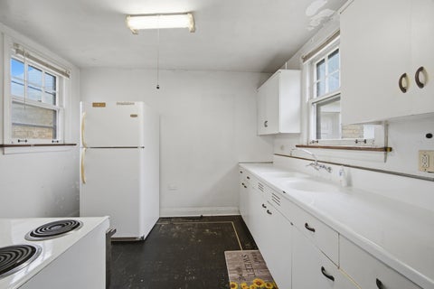 Tiny photo for 300 E Camp McDonald Road, Prospect Heights, IL 60070 (MLS # 12789417)