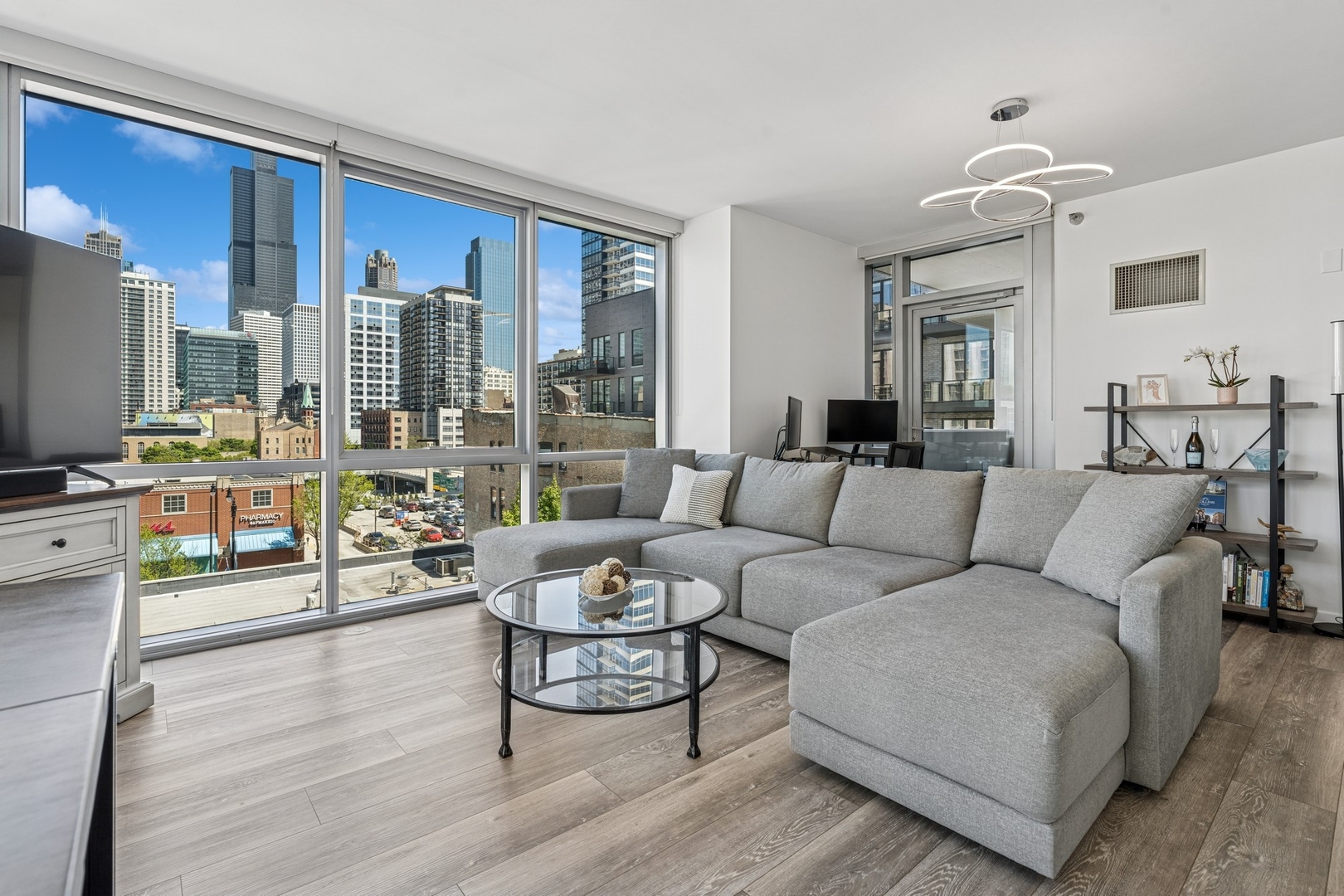 125 S Green Street 503A