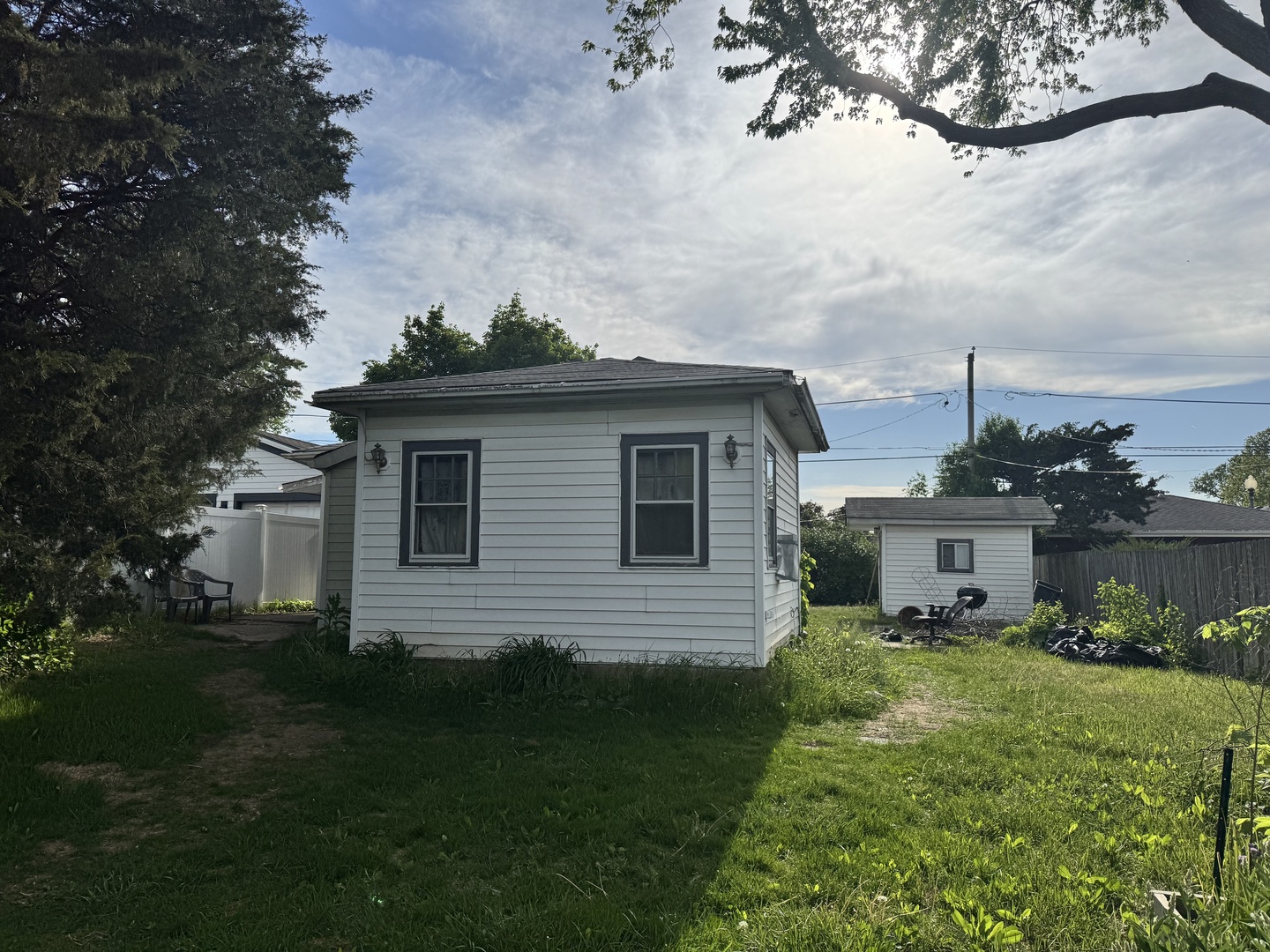Listing image 4