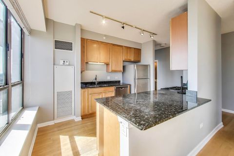 Tiny photo for 1717 S Prairie Avenue #1910, Chicago, IL 60616 (MLS # 12476387)