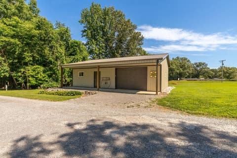 Tiny photo for 180 White Oak Lane, Harrisburg, IL 62946 (MLS # 12675938)