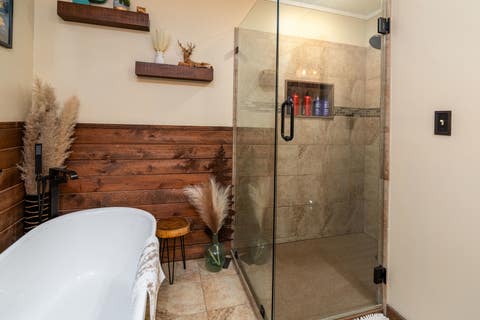 Tiny photo for 180 White Oak Lane, Harrisburg, IL 62946 (MLS # 12675938)