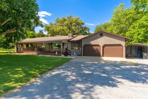 Tiny photo for 180 White Oak Lane, Harrisburg, IL 62946 (MLS # 12675938)
