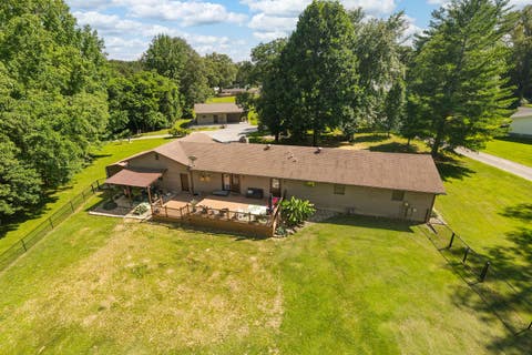 Tiny photo for 180 White Oak Lane, Harrisburg, IL 62946 (MLS # 12675938)