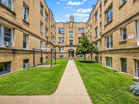 Tiny photo for 1707 W WALLEN Avenue #3H, Chicago, IL 60626 (MLS # 12694350)