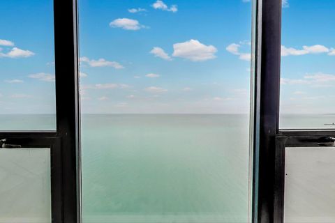 Tiny photo for 940 W Glenlake Avenue #19C, Chicago, IL 60660 (MLS # 12441792)