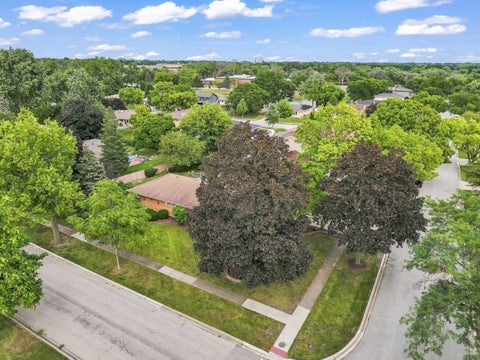 Tiny photo for 3310 Plum Grove Drive, Rolling Meadows, IL 60008 (MLS # 12747668)