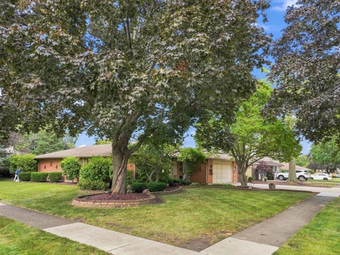 Tiny photo for 3310 Plum Grove Drive, Rolling Meadows, IL 60008 (MLS # 12747668)