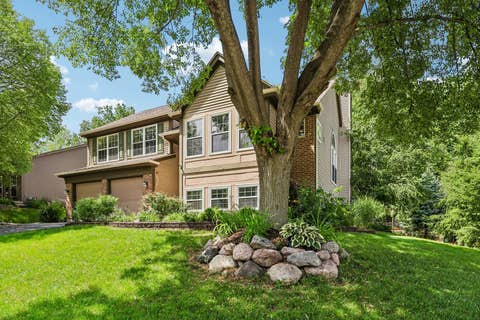 Tiny photo for 442 Harbor Drive, Carpentersville, IL 60110 (MLS # 12723837)