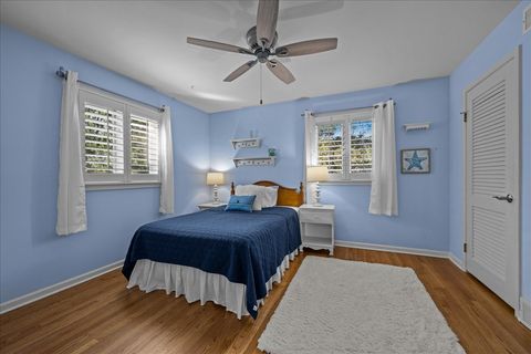 Tiny photo for 1221 N Loomis Street, Naperville, IL 60563 (MLS # 12499505)