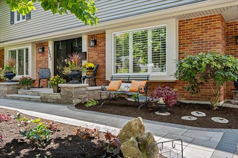 Tiny photo for 1221 N Loomis Street, Naperville, IL 60563 (MLS # 12499505)