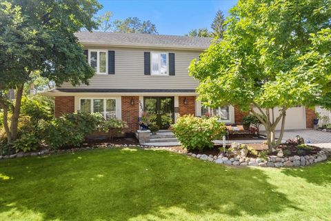 Tiny photo for 1221 N Loomis Street, Naperville, IL 60563 (MLS # 12499505)