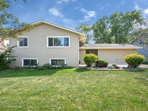 A home in Woodridge