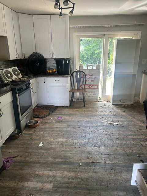 Tiny photo for 308 S Dorchester Avenue, Glenwood, IL 60425 (MLS # 12472986)